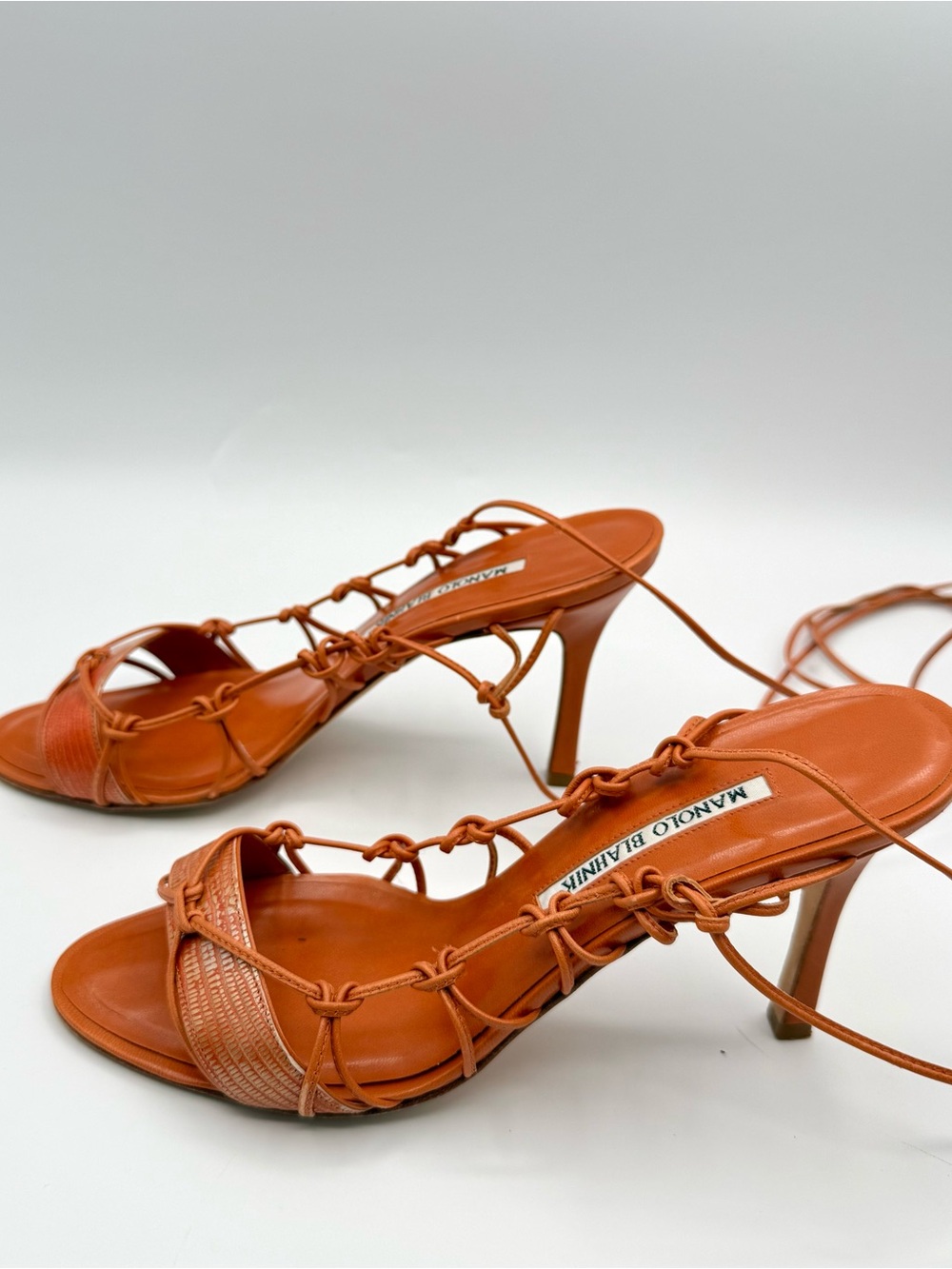 Manolo Blahnik orange knotted, strappy heel sandals, size 38 - Picture 3 of 7